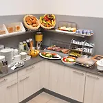 Hotel Apadana Frankfurt